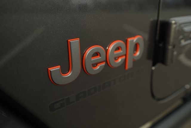 2026 Jeep Gladiator GLADIATOR MOJAVE X 4X4