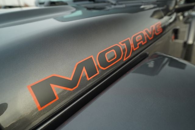 2026 Jeep Gladiator GLADIATOR MOJAVE X 4X4