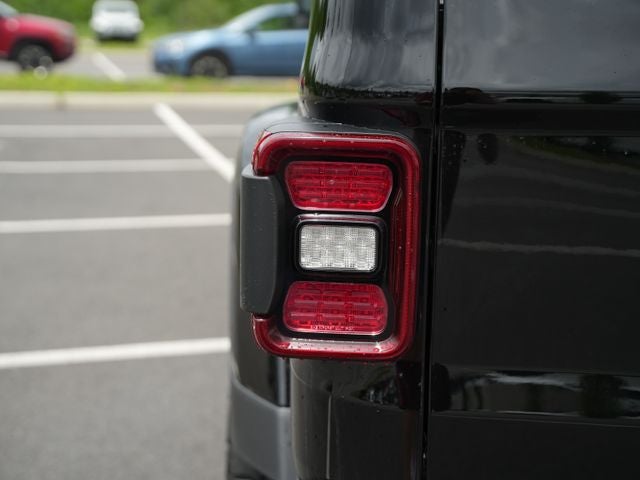 2025 Jeep Gladiator Mojave X