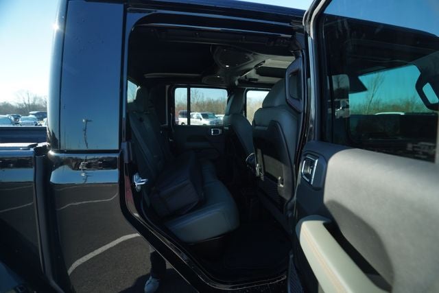 2026 Jeep Gladiator GLADIATOR MOJAVE X 4X4