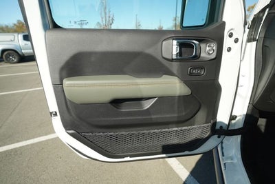 2026 Jeep Gladiator GLADIATOR MOJAVE X 4X4