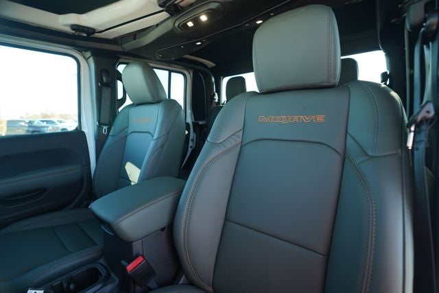 2026 Jeep Gladiator GLADIATOR MOJAVE X 4X4