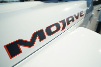 2026 Jeep Gladiator GLADIATOR MOJAVE X 4X4