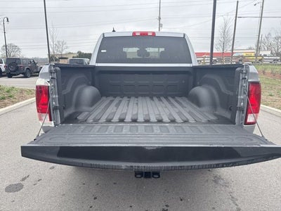 2023 RAM 1500 Classic SLT Crew Cab 4x2 5'7' Box