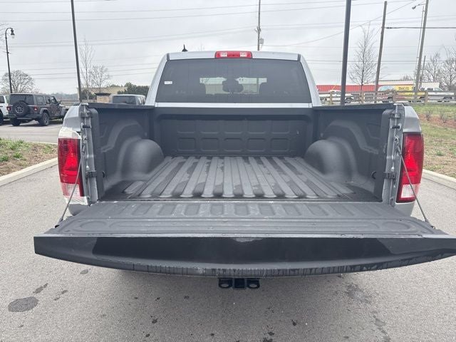 2023 RAM 1500 Classic SLT Crew Cab 4x2 5'7' Box