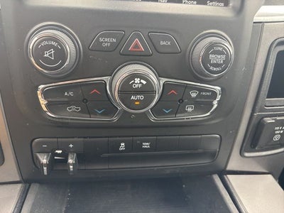 2023 RAM 1500 Classic SLT Crew Cab 4x2 5'7' Box