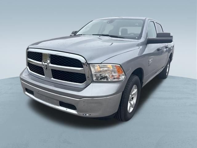 2023 RAM 1500 Classic SLT Crew Cab 4x2 5'7' Box