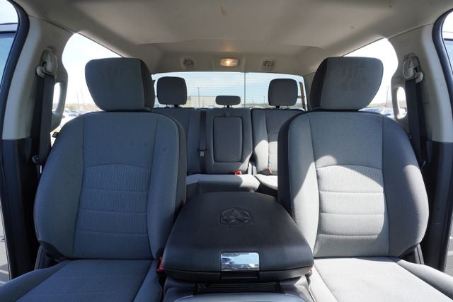 2023 RAM 1500 Classic SLT Crew Cab 4x2 5'7' Box