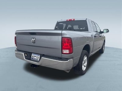 2023 RAM 1500 Classic SLT Crew Cab 4x2 5'7' Box