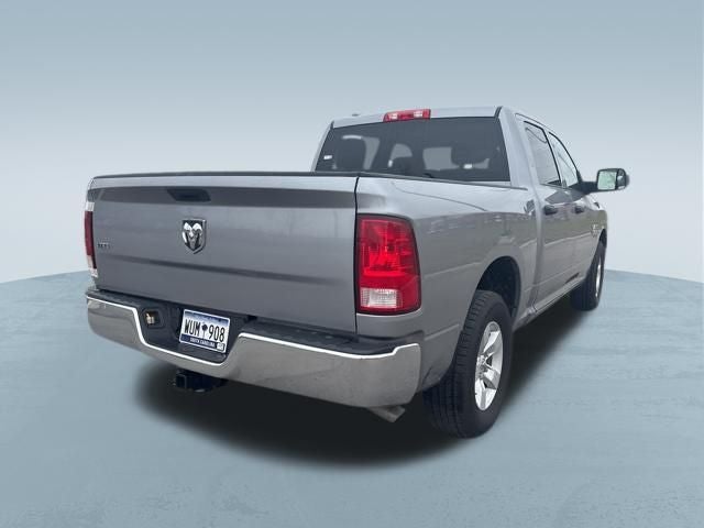 2023 RAM 1500 Classic SLT Crew Cab 4x2 5'7' Box