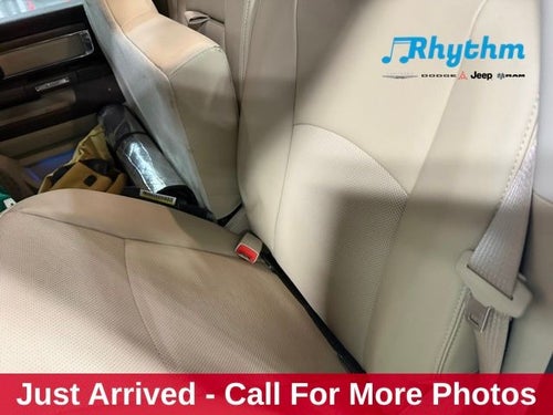 2017 RAM 1500 Laramie Crew Cab 4x4 5'7' Box