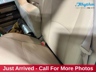 2017 RAM 1500 Laramie Crew Cab 4x4 5'7' Box