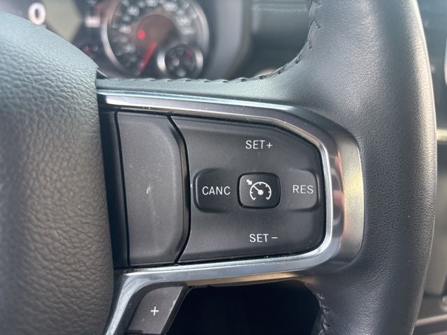 2024 RAM 1500 Laramie Crew Cab 4x2 5'7' Box