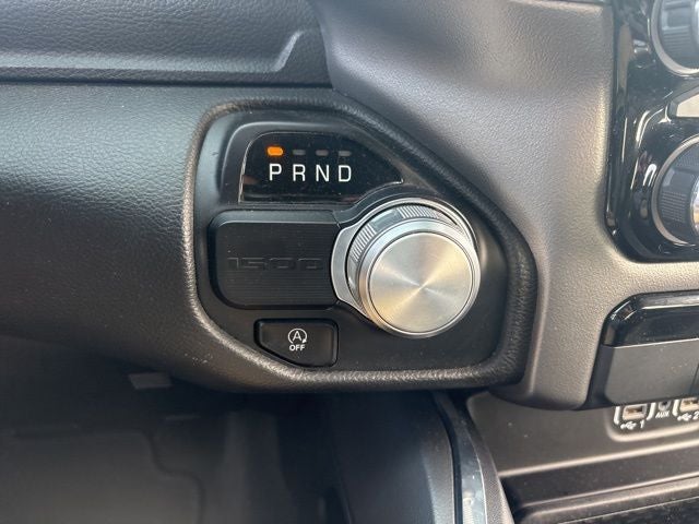 2024 RAM 1500 Laramie Crew Cab 4x2 5'7' Box