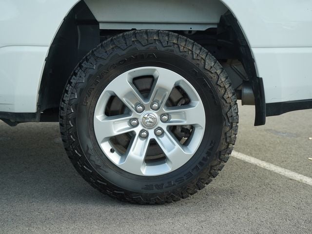 2024 RAM 1500 Laramie Crew Cab 4x2 5'7' Box