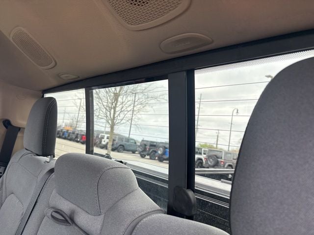 2019 RAM 1500 Big Horn/Lone Star Quad Cab 4x4 6'4' Box