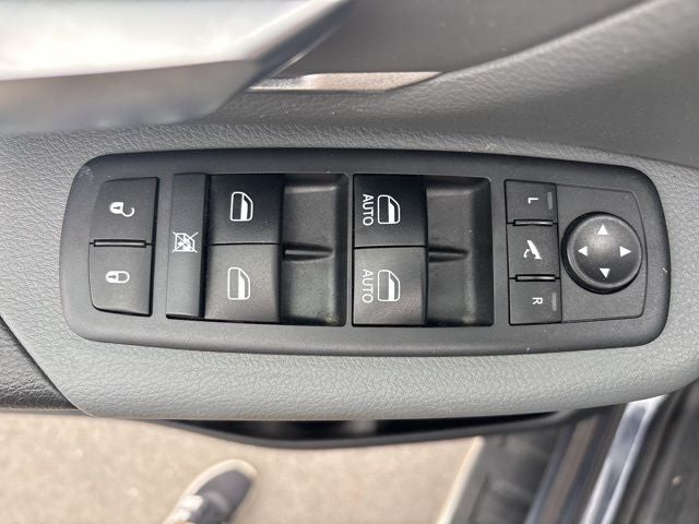 2019 RAM 1500 Big Horn/Lone Star Quad Cab 4x4 6'4' Box