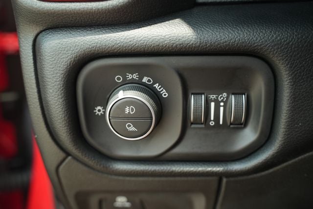 2019 RAM 1500 Rebel Quad Cab 4x4 6'4' Box