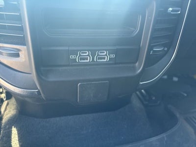 2024 RAM 1500 Big Horn Crew Cab 4x4 5'7' Box