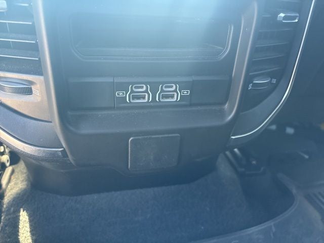 2024 RAM 1500 Big Horn Crew Cab 4x4 5'7' Box