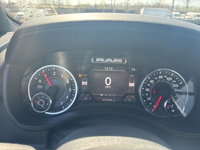 2024 RAM 1500 Big Horn Crew Cab 4x4 5'7' Box