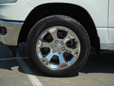 2022 RAM 1500 Big Horn Crew Cab 4x4 5'7' Box