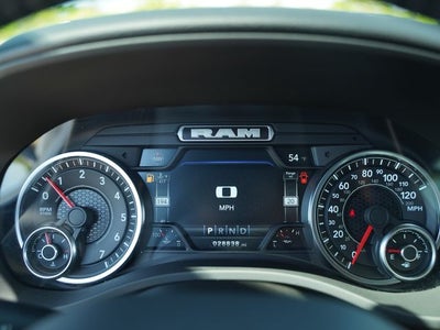 2022 RAM 1500 Big Horn Crew Cab 4x4 5'7' Box