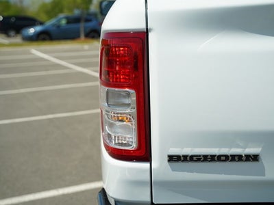 2022 RAM 1500 Big Horn Crew Cab 4x4 5'7' Box