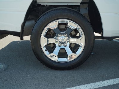 2022 RAM 1500 Big Horn Crew Cab 4x4 5'7' Box