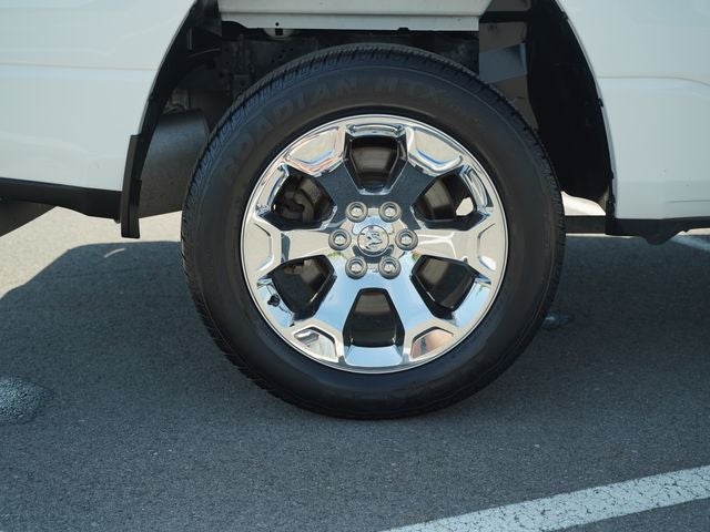 2022 RAM 1500 Big Horn Crew Cab 4x4 5'7' Box