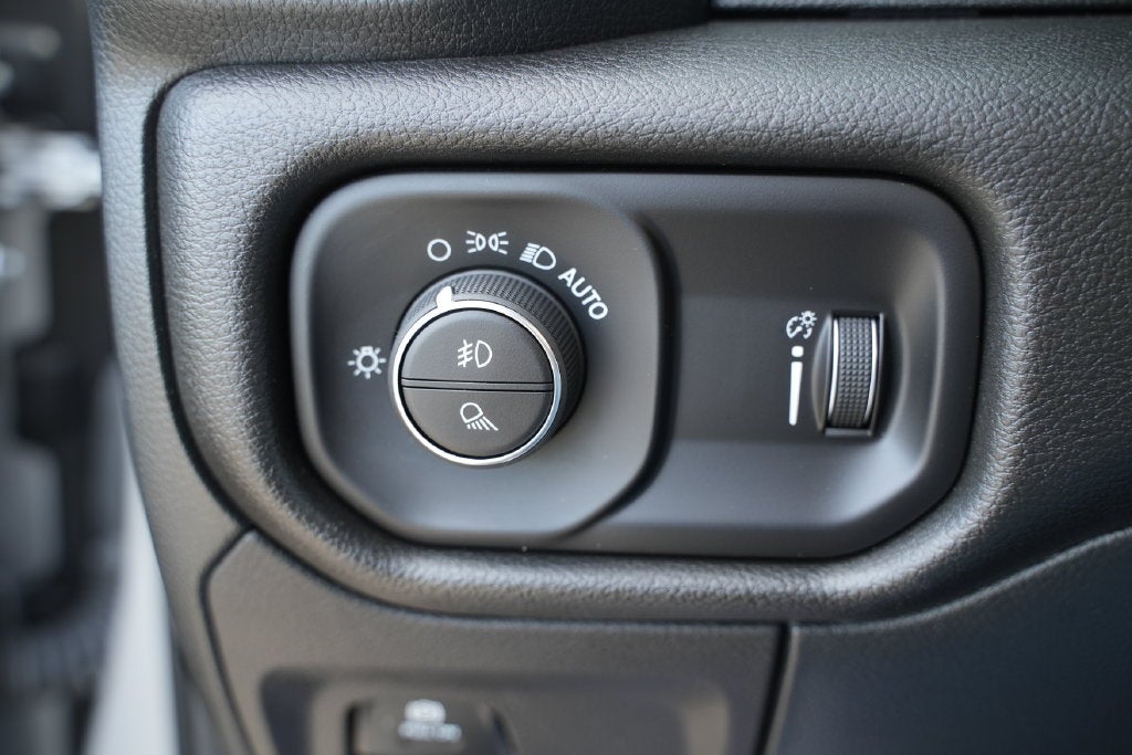 2022 RAM Ram 1500 Big Horn/Lone Star