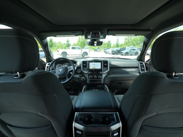 2022 RAM 1500 Big Horn Crew Cab 4x4 5'7' Box
