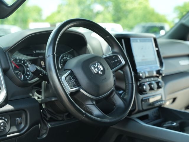 2022 RAM 1500 Big Horn Crew Cab 4x4 5'7' Box