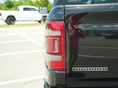 2022 RAM 1500 Big Horn Crew Cab 4x4 5'7' Box