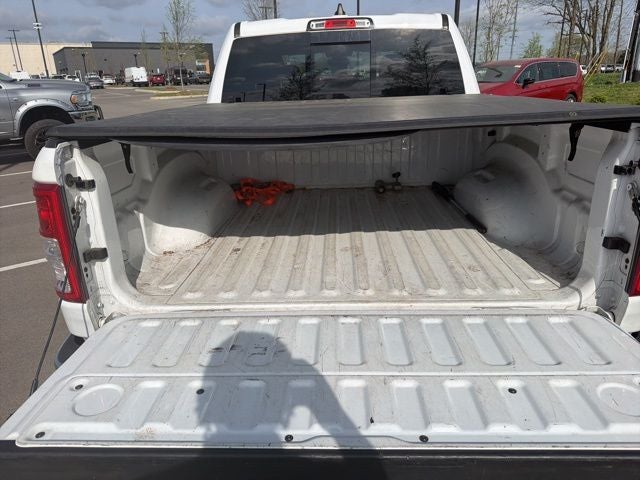 2020 RAM 1500 Big Horn Crew Cab 4x4 5'7' Box