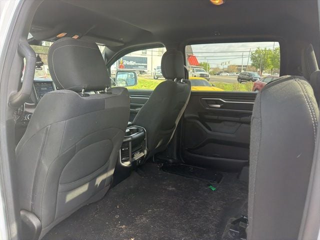 2020 RAM 1500 Big Horn Crew Cab 4x4 5'7' Box