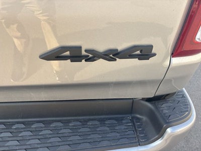 2022 RAM 1500 Big Horn Crew Cab 4x4 5'7' Box