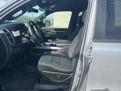 2022 RAM 1500 Big Horn Crew Cab 4x4 5'7' Box