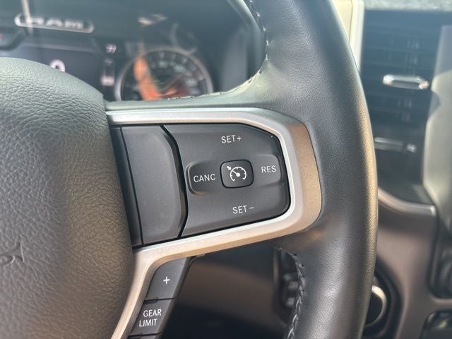 2022 RAM 1500 Big Horn Crew Cab 4x4 5'7' Box