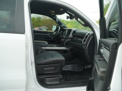 2022 RAM 1500 Big Horn Crew Cab 4x4 5'7' Box