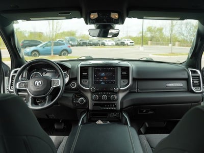 2022 RAM 1500 Big Horn Crew Cab 4x4 5'7' Box