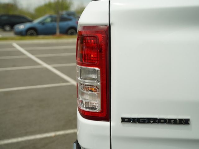 2022 RAM 1500 Big Horn Crew Cab 4x4 5'7' Box