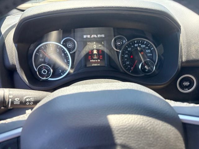 2023 RAM 1500 Big Horn Crew Cab 4x4 5'7' Box