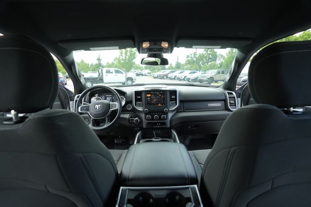 2023 RAM 1500 Big Horn Crew Cab 4x4 5'7' Box