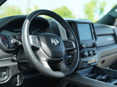 2022 RAM 1500 Big Horn Crew Cab 4x4 5'7' Box