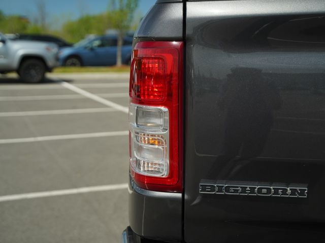 2022 RAM 1500 Big Horn Crew Cab 4x4 5'7' Box