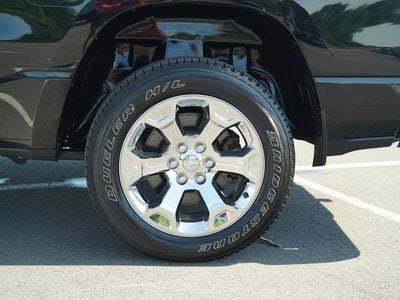 2023 RAM 1500 Big Horn Crew Cab 4x4 5'7' Box