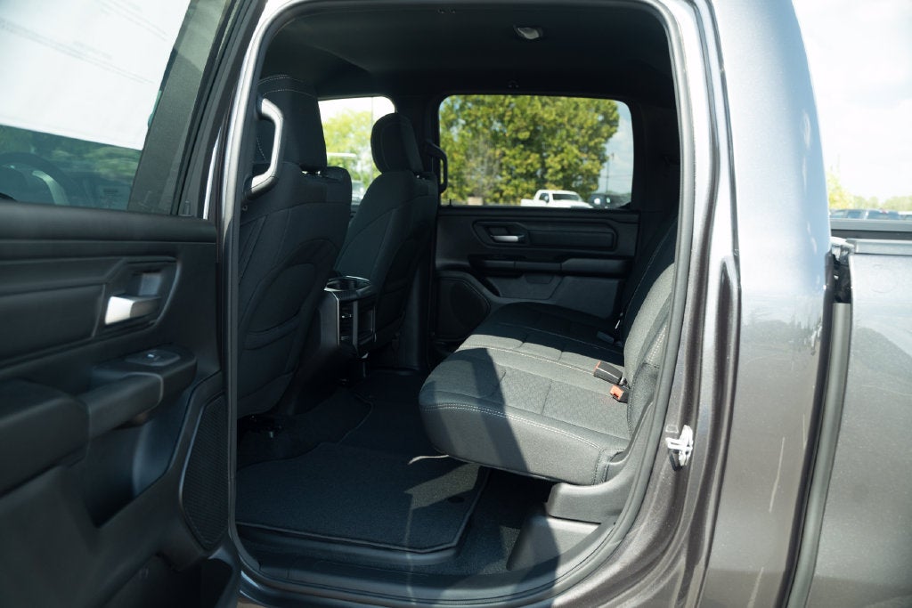 2027 RAM Ram 1500 Express