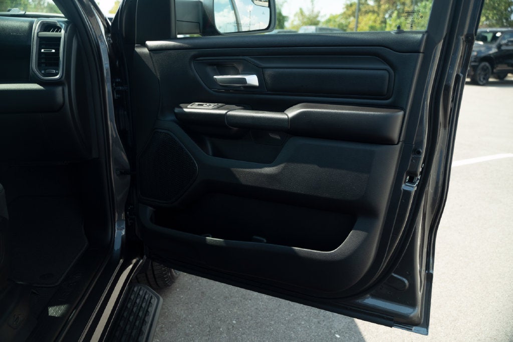2027 RAM Ram 1500 Express