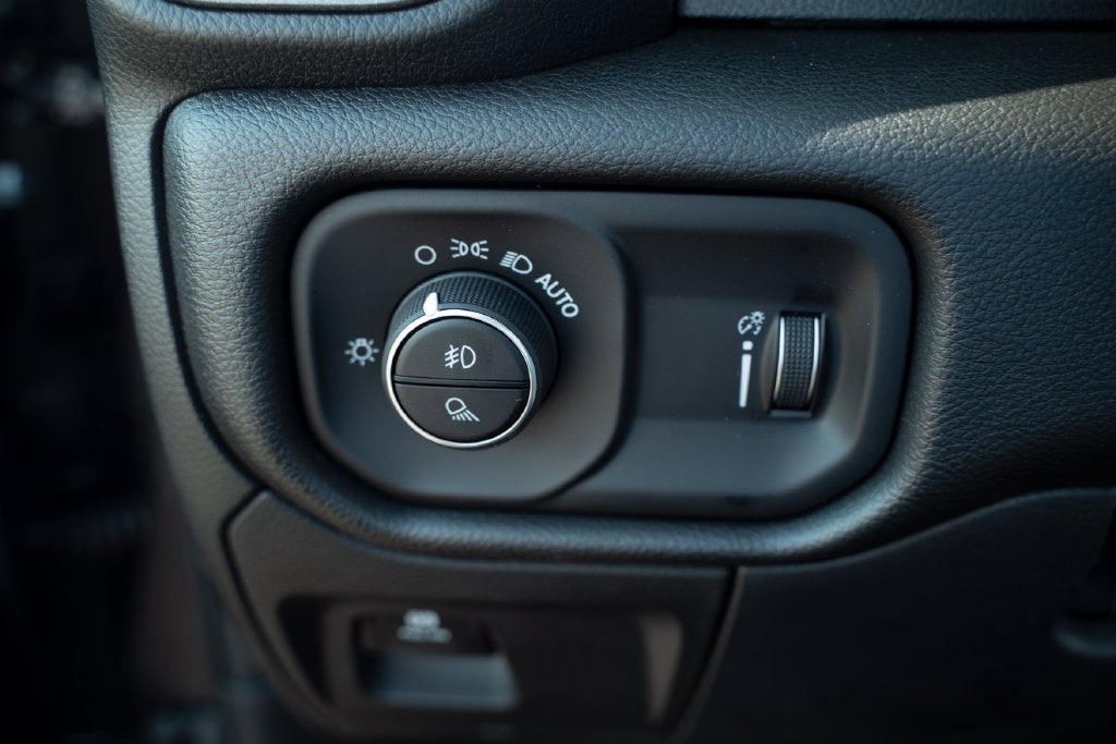 2027 RAM Ram 1500 Express
